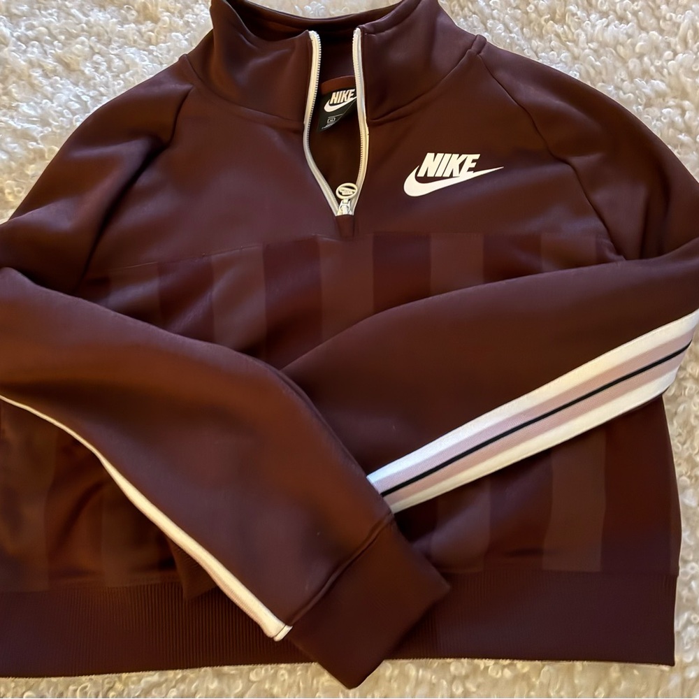 Nike Women’s Maroon Quarter-Zip Pullover Jacket